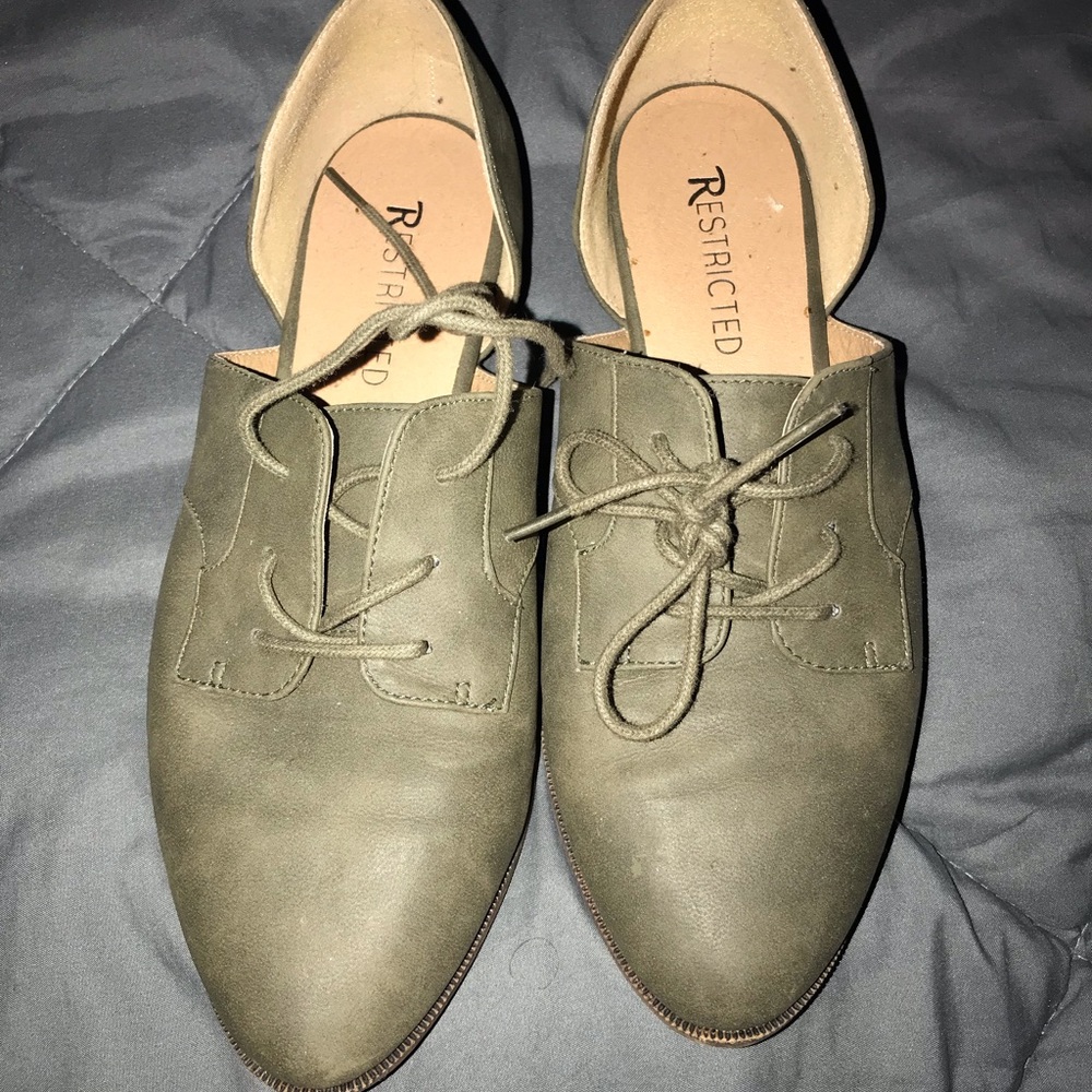Green laced flats